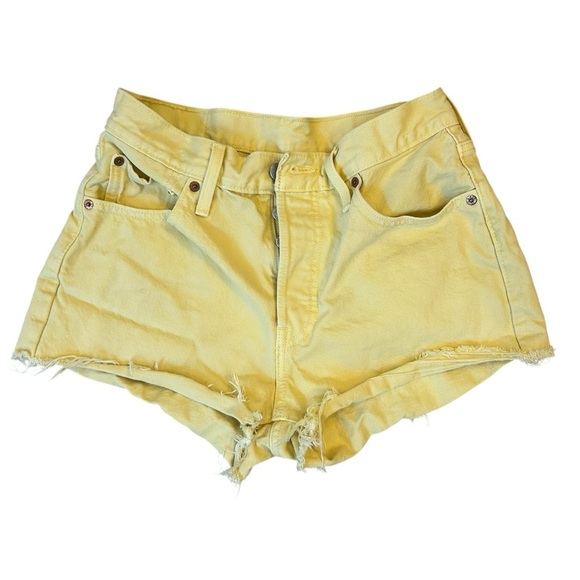 Levi's 501 Yellow High Waist Denim Shorts Size 27 - Picture 1 of 6